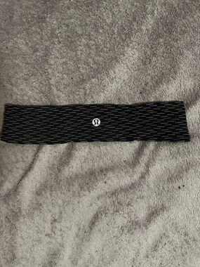 lululemon athletica Black Headband with Reflective Stitching